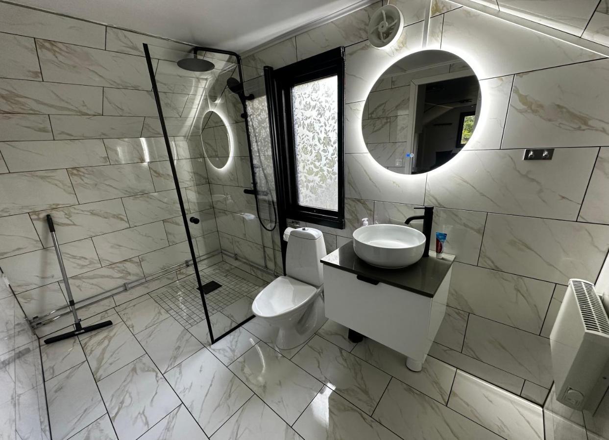 Luxurious Apartment Near Citycenter Borås Exteriér fotografie